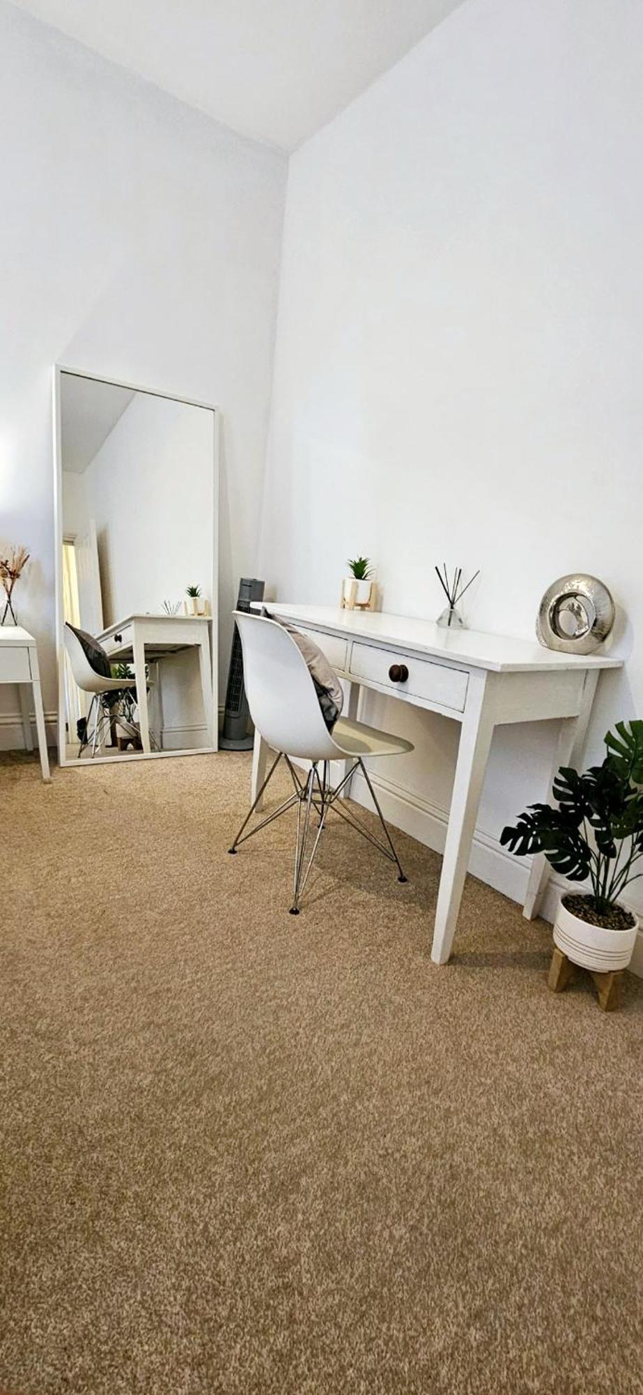 1 Bedroom Flat In Gravesend Ngoại thất bức ảnh